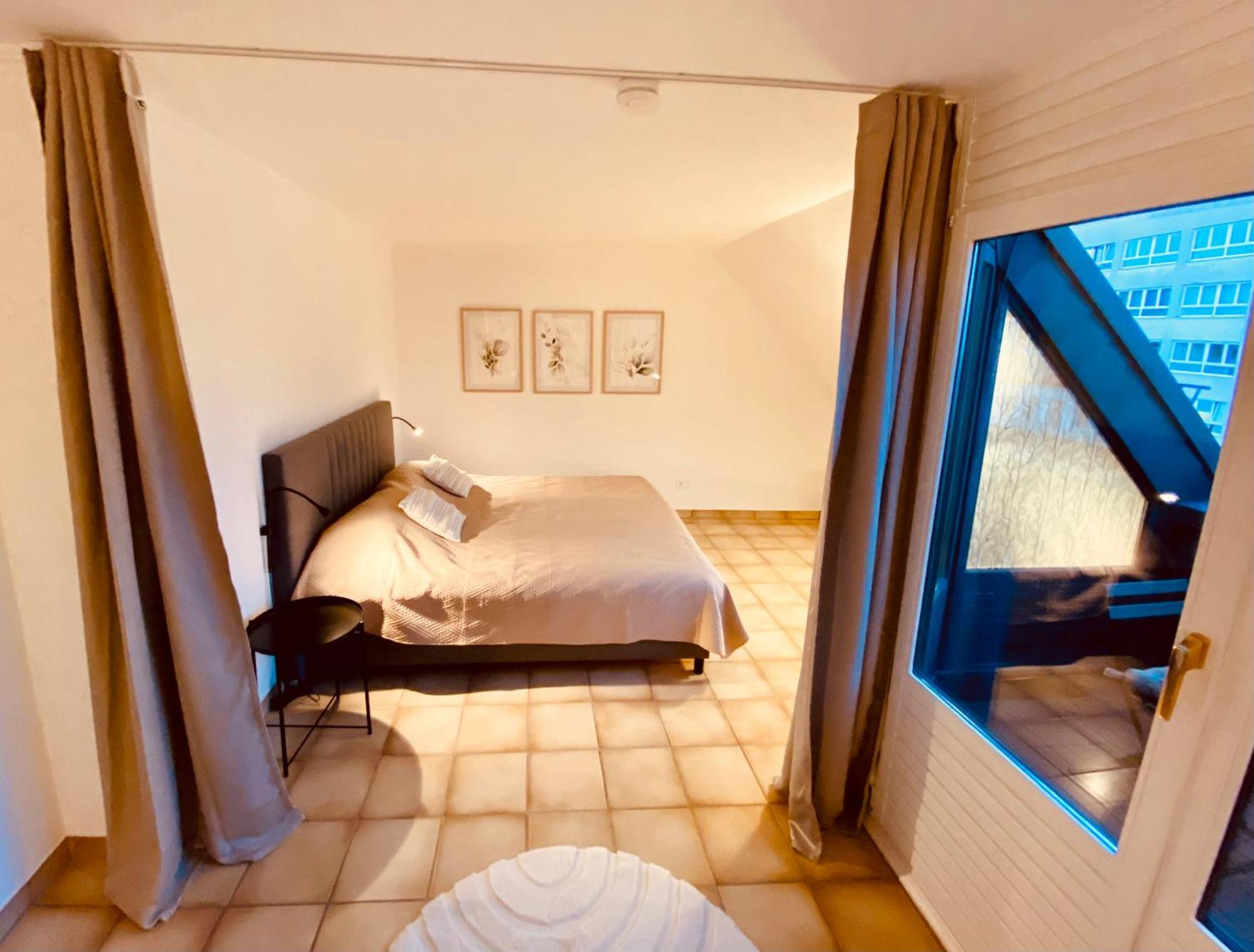 Living With Soul - Appartement Ueber Den Daechern Von Wiesbaden Ngoại thất bức ảnh