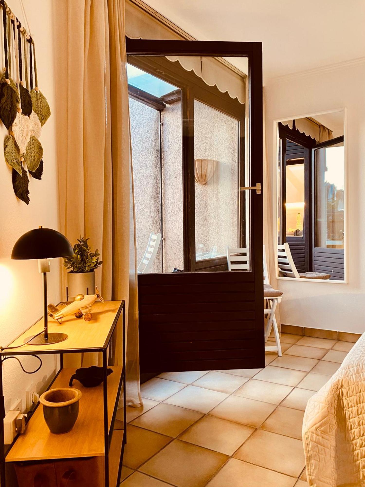 Living With Soul - Appartement Ueber Den Daechern Von Wiesbaden Ngoại thất bức ảnh